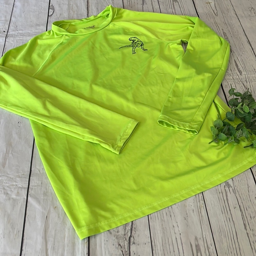 Cat & Jack boys rashguard